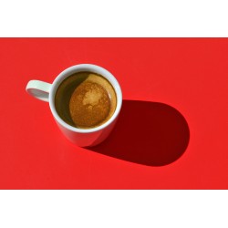 tassé café table rouge...